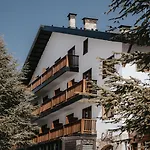 Maribel Hotel 4*