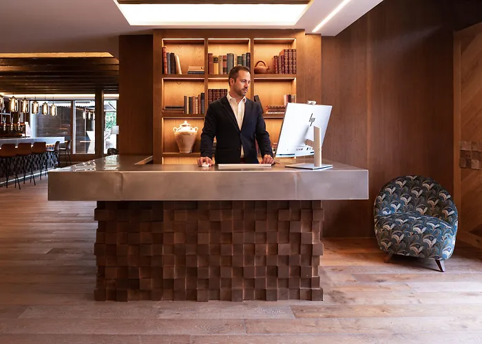 Maribel Hotell Sierra Nevada